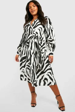 Midi Dresses*boohoo The Plus Printed Midi Skater Dress black