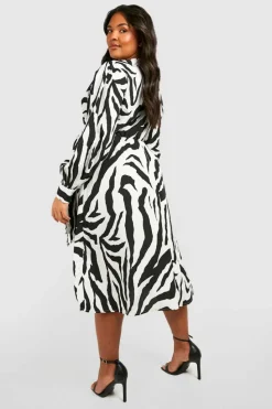 Midi Dresses*boohoo The Plus Printed Midi Skater Dress black