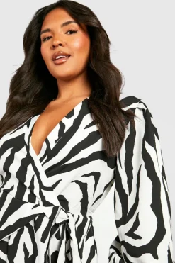 Midi Dresses*boohoo The Plus Printed Midi Skater Dress black