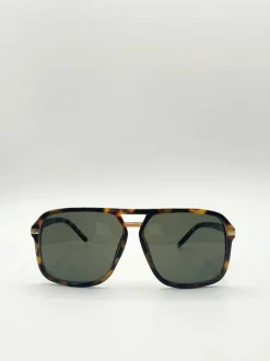 Sunglasses*SVNX Tortoiseshell Navigator Sunglasses with Green Lenses Brown