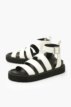 Flats|Sandals*boohoo Triple Strap Chunky Footbed Sandals white