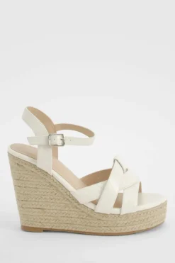 Wedges|Heels*boohoo Twist Front Espadrille Wedges white