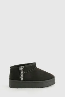Cosy Boots*boohoo Ultra Mini Embroidered Platform Cosy Boots black