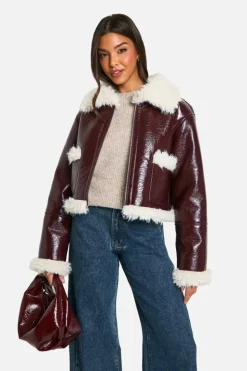 Up To 80% Off Winter Warmers|Aviator Jackets*boohoo Vinyl Faux Fur Trim Jacket burgundy