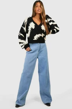 Oversized Jumpers|Jumpers*boohoo Wide Animal Stripe Soft Knit Wrap Jumper black