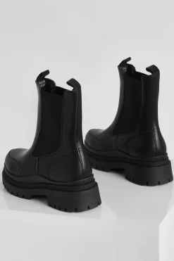 Chunky Boots|All Boots*boohoo Wide Fit Chunky Wave Sole Chelsea Boots black