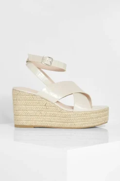 Wedges|Sandals*boohoo Wide Fit Croc Crossover Wedge off white