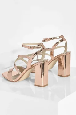 Sandals|Heels*boohoo Wide Fit Cross Over Detail Block Heel rose gold