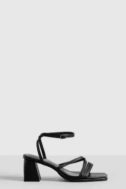 Heels*boohoo Wide Fit Crossover Strap Block Heels black