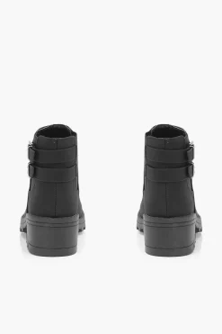 Heels|Heeled Boots*boohoo Wide Fit Faux Suede Buckle Detail Block Heel Chelsea Boots black