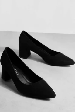 Heels*boohoo Wide Fit Faux Suede Low Block Court Shoe black