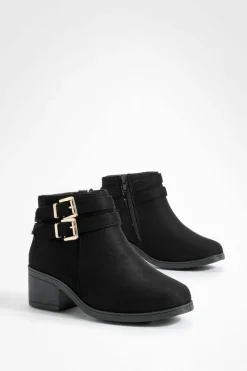 Heels|Heeled Boots*boohoo Wide Fit Faux Suede Two Buckle Block Heel Chelsea Boots black