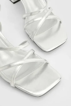 Heels*boohoo Wide Fit Metallic Asymmetric Strappy Low Block Heels silver