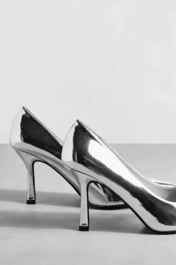 Heels*boohoo Wide Fit Metallic Low Stiletto Court Shoe silver