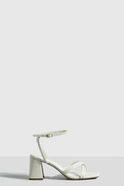 Heels*boohoo Wide Fit Mid Block Crossover 2 Part Heels cream