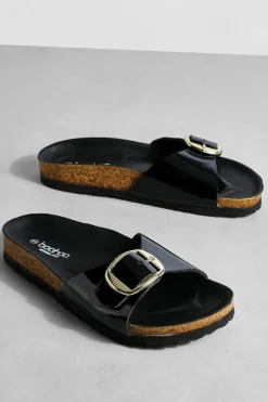 Sandals*boohoo Wide Fit Oversized Buckle Patent Footbed Sliders black