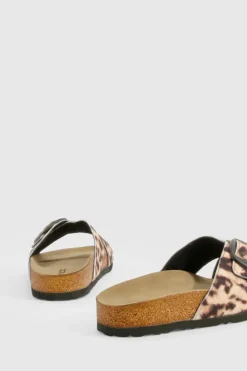 Sandals*boohoo Wide Fit Single Strap Footbed Sliders leopard