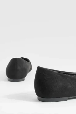 Flats*boohoo Wide Fit Twist Front Pointed Flats black