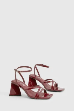 Heels*boohoo Wide Fit Vinyl Flared Heel Crossover Sandals oxblood