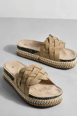 Sandals*boohoo Wide Fit Woven Embellished Flatforms tan
